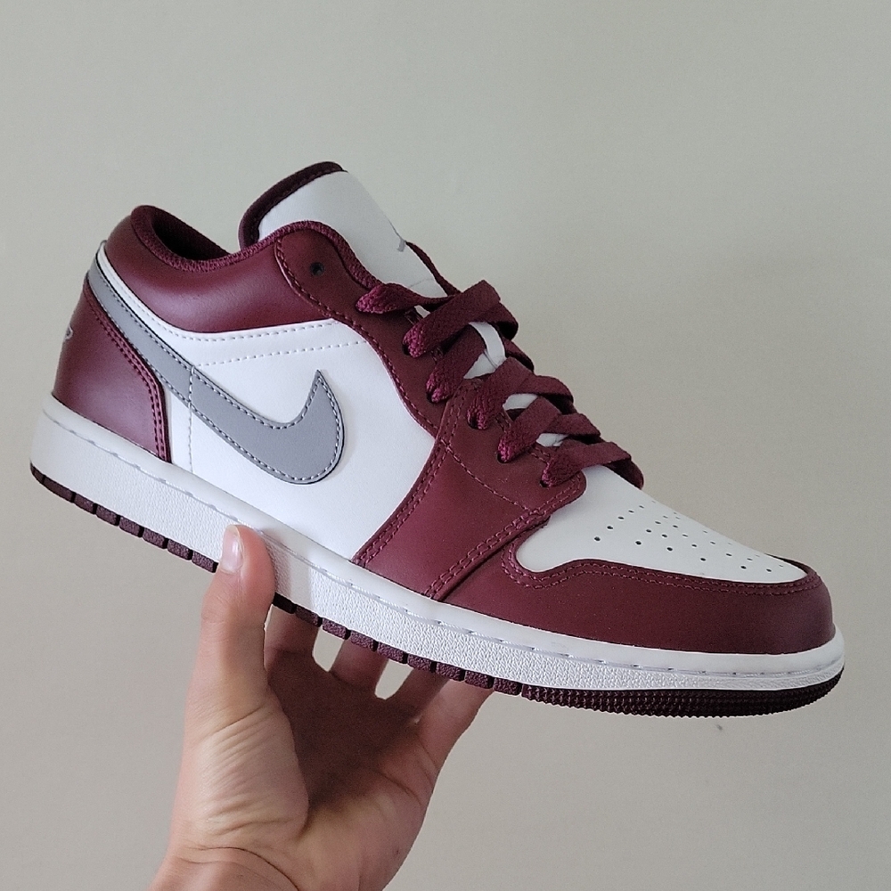 Jordan 1 Low Cherrywood Red